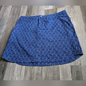 Title Nine Skirt Size 6 Rogue Blue Print Mini Zip Pocket Stretch